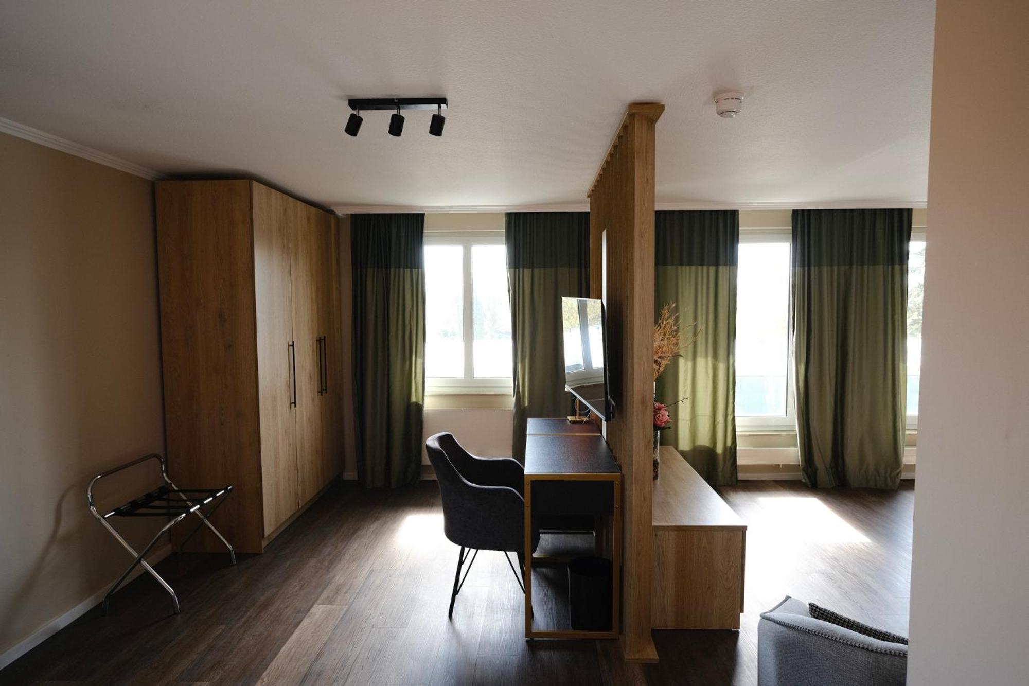 PARKHOTEL - Rosarium Uetersen Eksteriør billede
