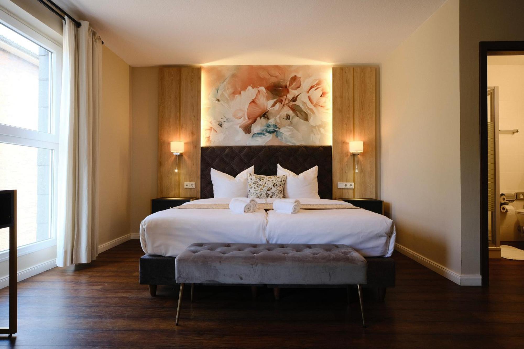 PARKHOTEL - Rosarium Uetersen Eksteriør billede